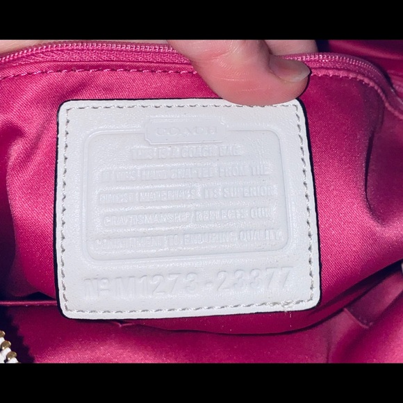 Couch Purse - Picture 6 of 11